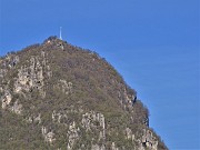 22 Zoom sulla cime del mOnte Zucco (1232 m)